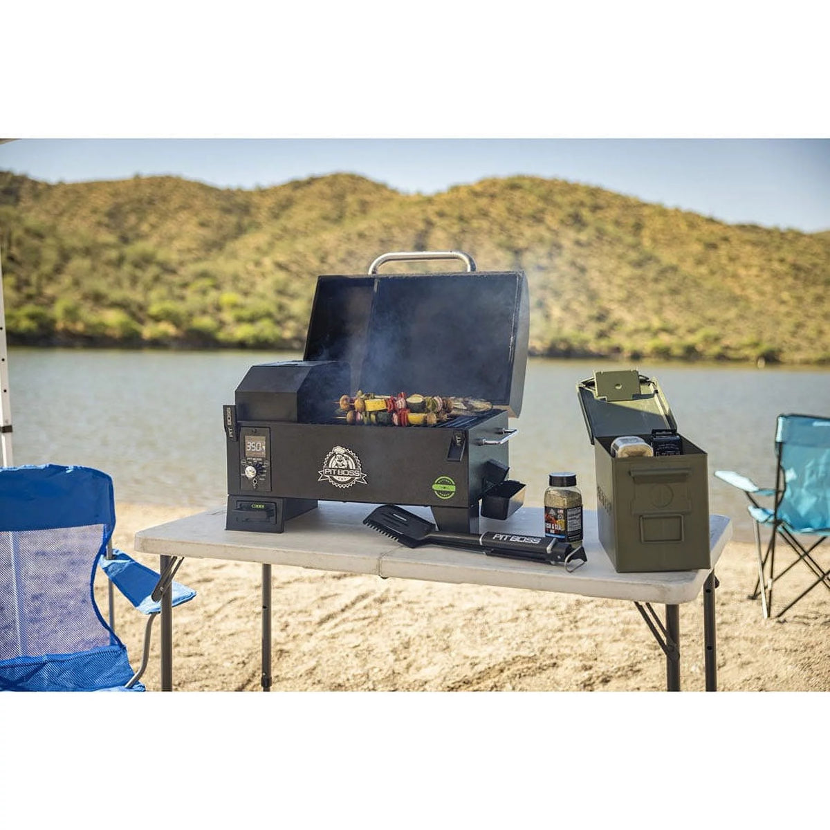 Portable Battery Powered Wood Pellet Grill Q829