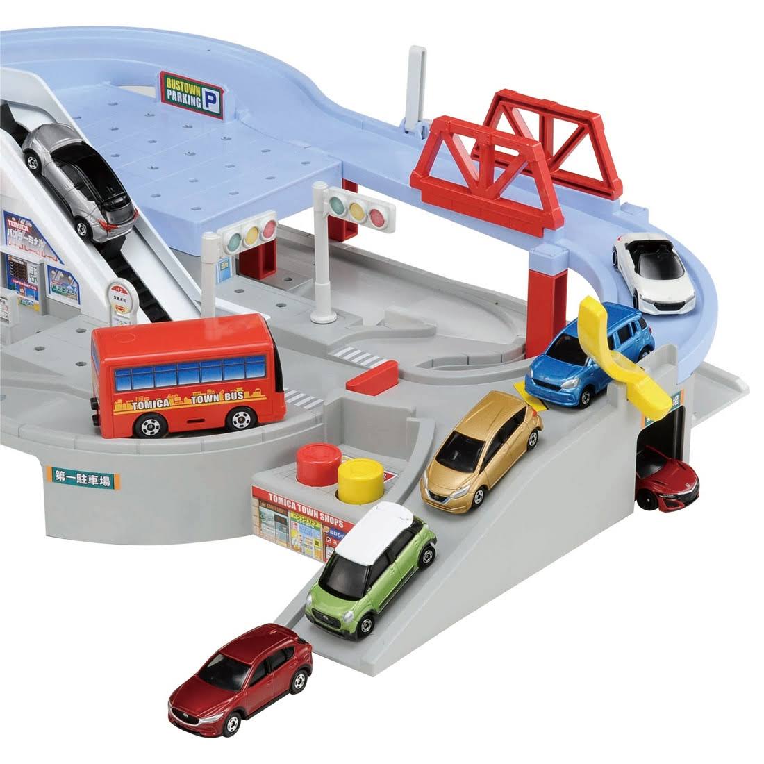 Tomica Bus X589
